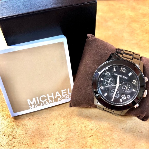 AUTHENTIC MICHEAL KORS WATCH